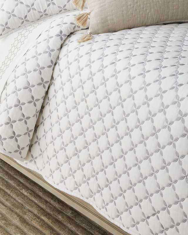 Layla Coverlet,
